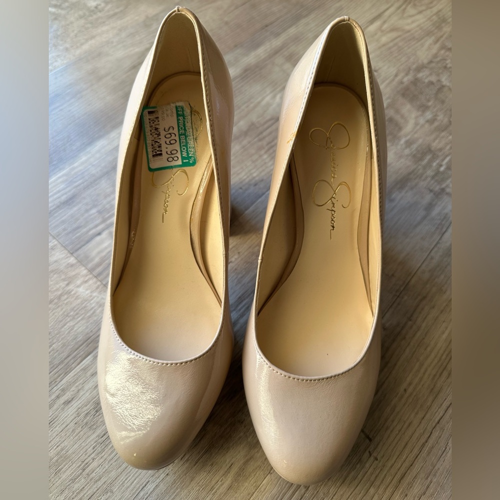 Jessica Simpson Nude Heels Size 8.5